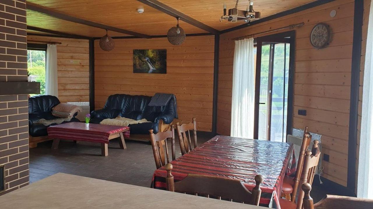 Котедж “Гуркало" Korchin Exteriör bild