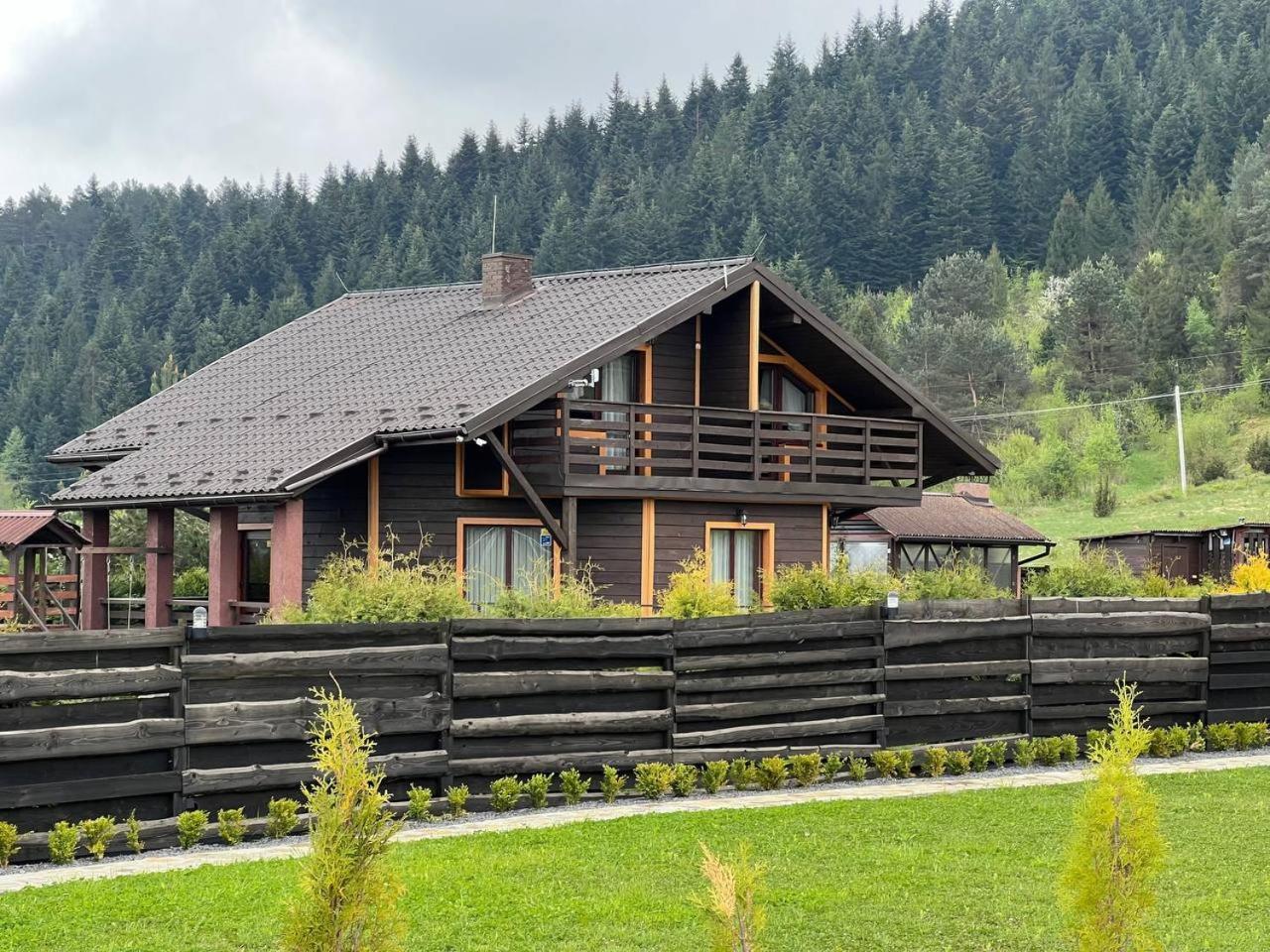 Котедж “Гуркало" Korchin Exteriör bild